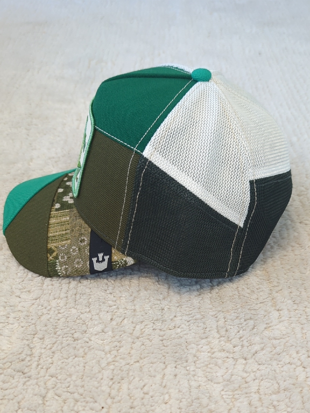 Goorin Bros Lucky Animal Farm Snapback Trucker Hat - Picture 3 of 6